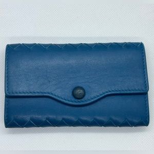 BOTTEGA VENETA EUC ROYAL BLUE INTRECCIATO LAMBSKIN 6 RING KEY HOLDER